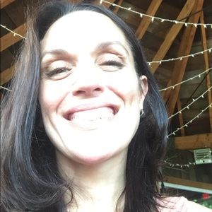 Meet your Posher, Natasha